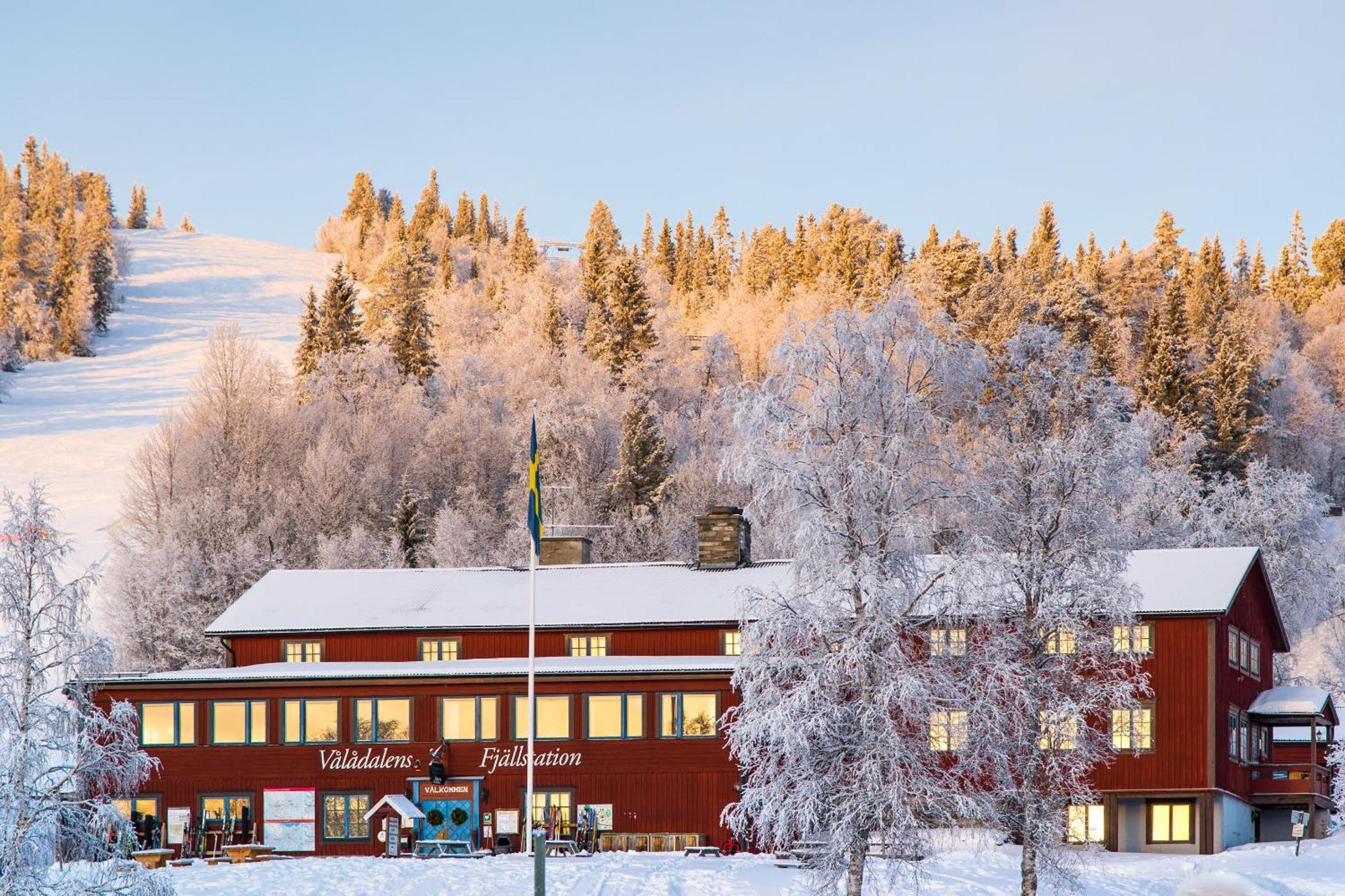 Valadalens Fjaellstation Hotel Exterior foto